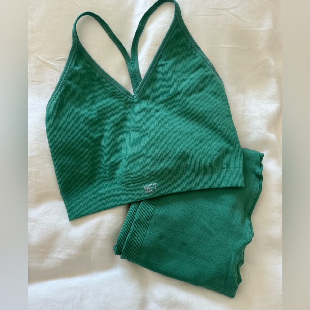 SET ACTIVE sculptflex set in green